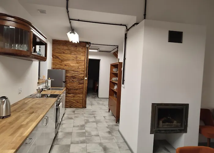 Trafo Dom - 74 فيلة Podlesice